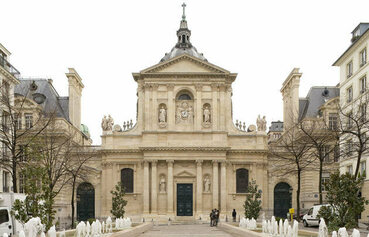 Universite-Sorbonne-quartier-luxembourg-facade-630x405-C-DR.jpg